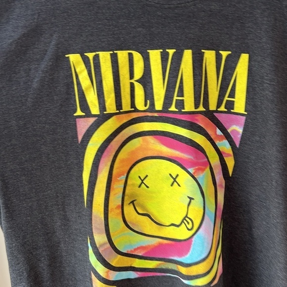 Nirvana Official Rainbow Smiley Face Retro Reprint New Tee Size Large - Picture 7 of 7
